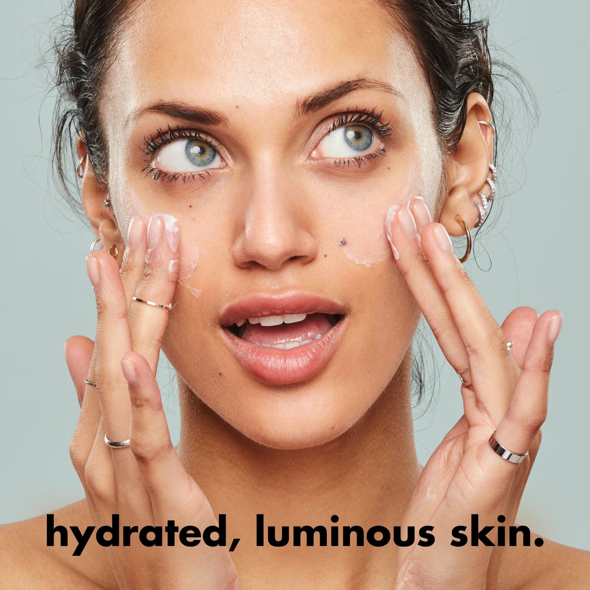 holy-hydration-face-cream-fragrance-free-m2 0226_EDU_HHFaceCreamFragranceFree_Benefit.jpg