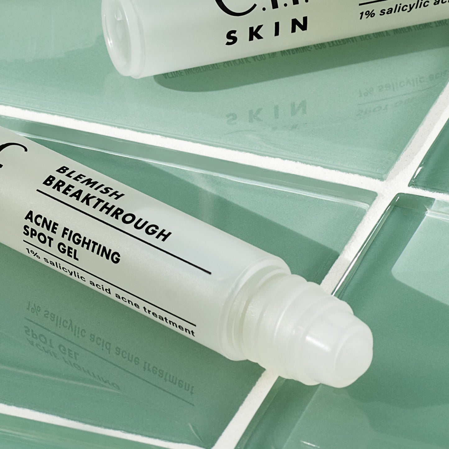 blemish-breakthrough-acne-fighting-spot-gel-h1 05_021622_SL_BT_Gel_Main_0218_FINAL_IGF_V2.jpg