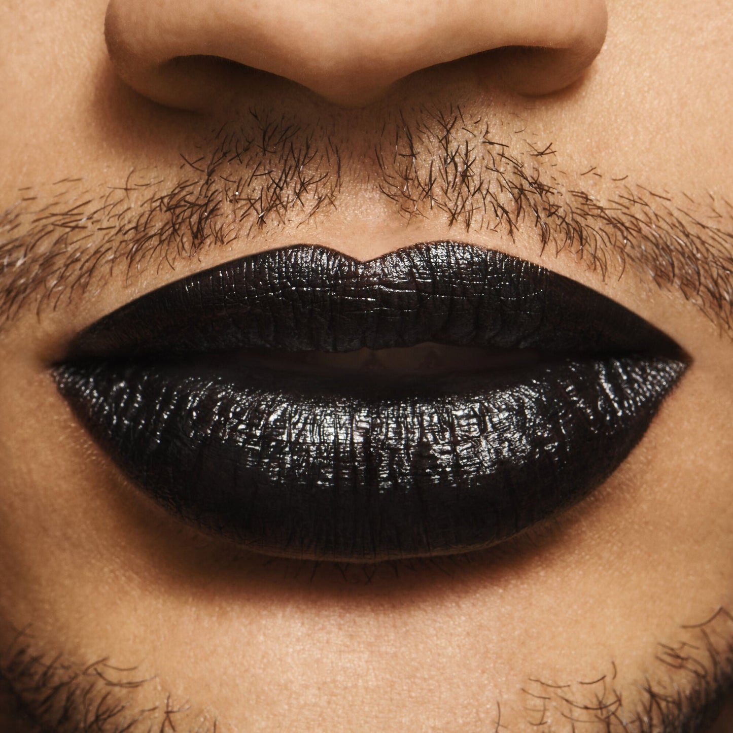 o-face-satin-lipstick-u9 071122_OF_Bryson_V4_0032_FINAL_RGB_IGF.jpg
