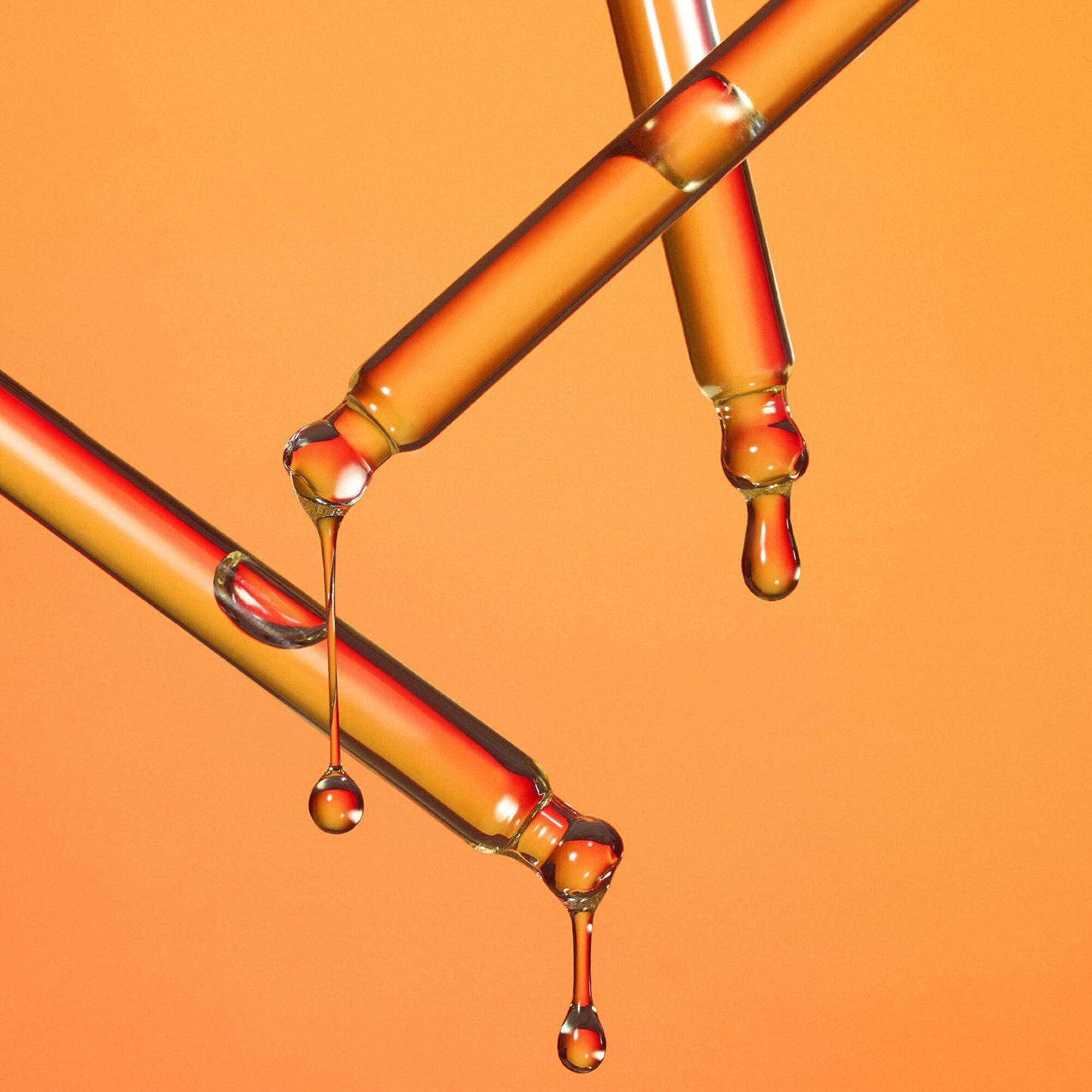 bright-icon-vitamin-c-e-ferulic-serum-f8 101424_SKIN_SL_VitC_Dropper_062_FOCUS_STACK_358_w3QC_IGF_3e3ab094-92b5-4b2c-b61d-f70351355bb3.jpg
