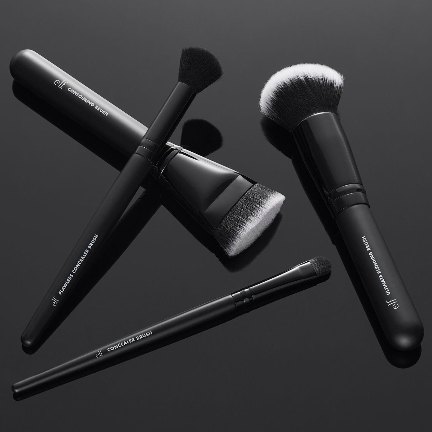 foundation-and-concealer-brush-set-m7 12142020_ComplexionPerfection-FaceBrush_0028_FocusBracket-MAIN_V2_IGF.jpg