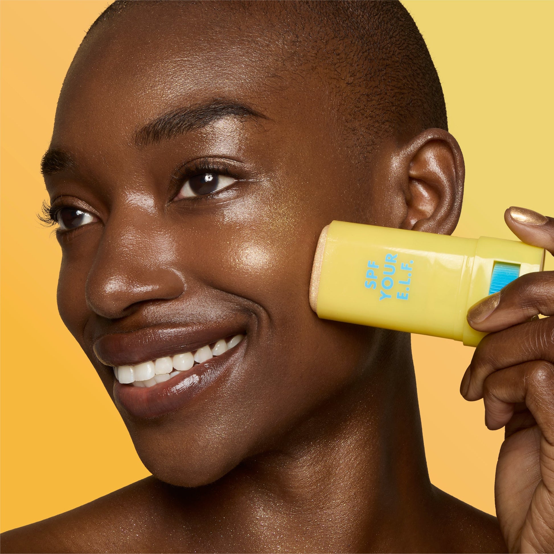 suntouchable-invisi-stick-spf-50-glitz-o3 57109_SUNTOUCHABLES_INVISI_STICK_IYANNA_0124_V4.jpg