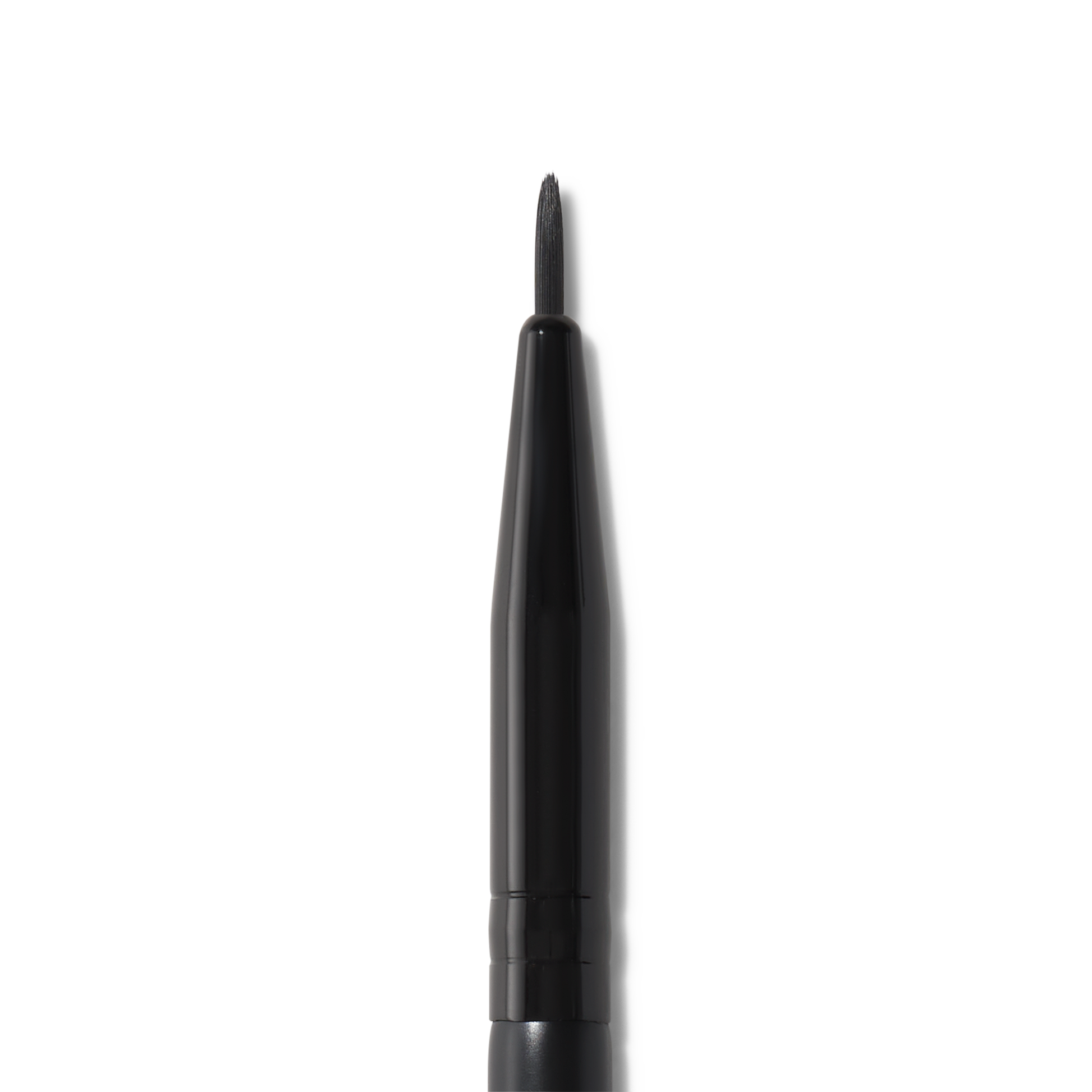 ultra-fine-eyeliner-brush-b0 81915_detail_R.png