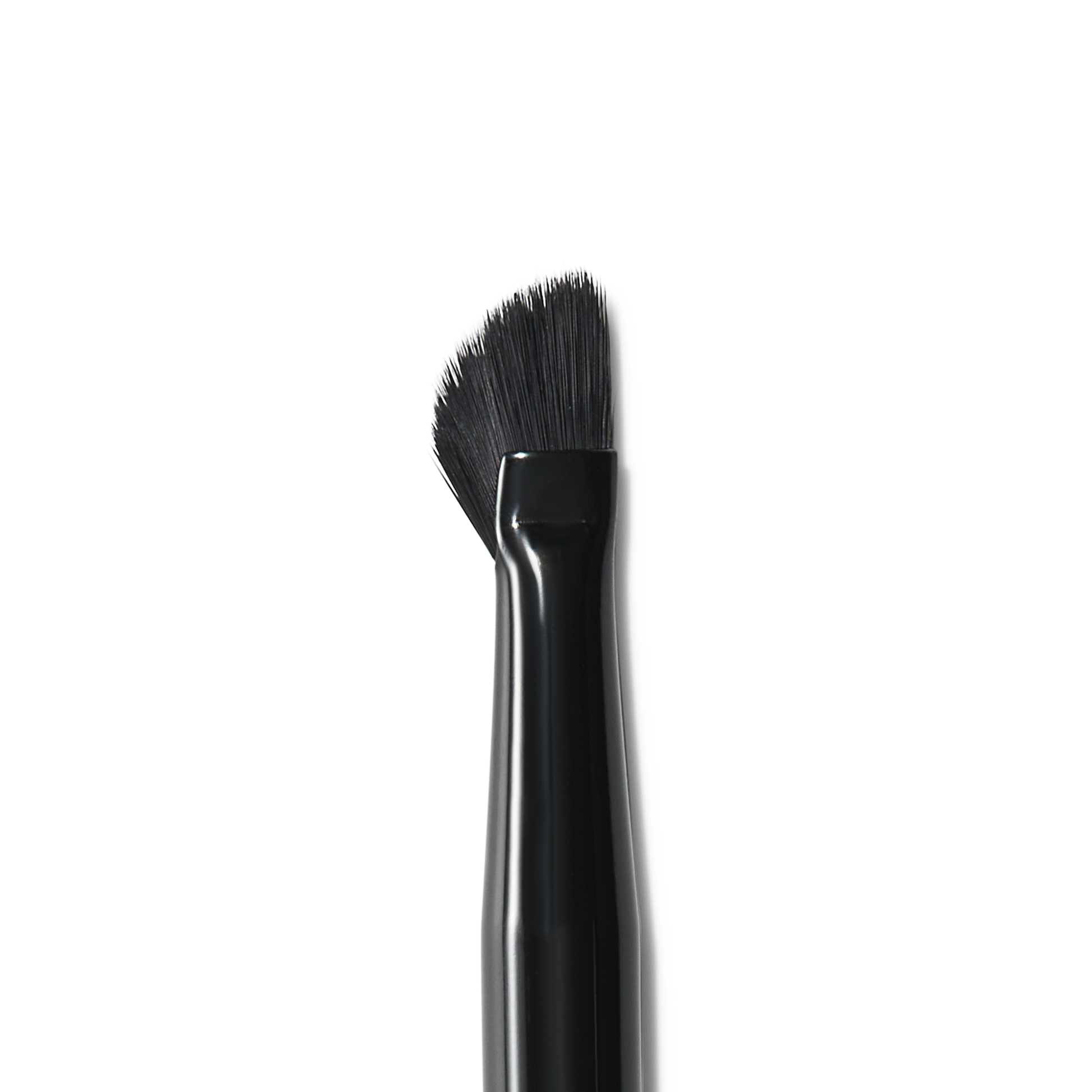 wing-it-liner-brush-g6 84091_MACRO_R.png