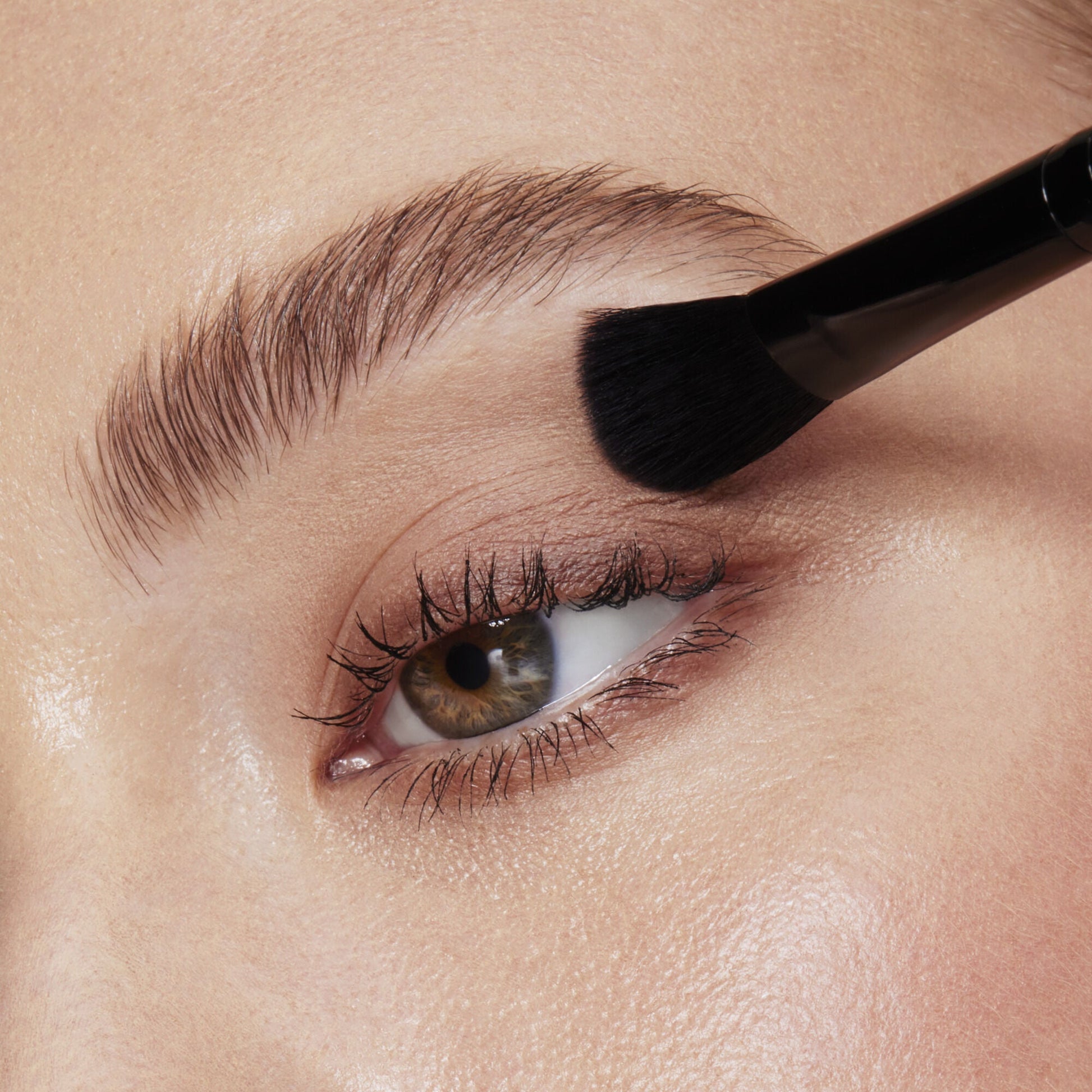 full-face-and-eye-makeup-brush-set-with-travel-case-k8 84674_FULL_FACE_EYE_BRUSH_SET_BLENDING_EYE_BRUSH_CARI_0137.jpg
