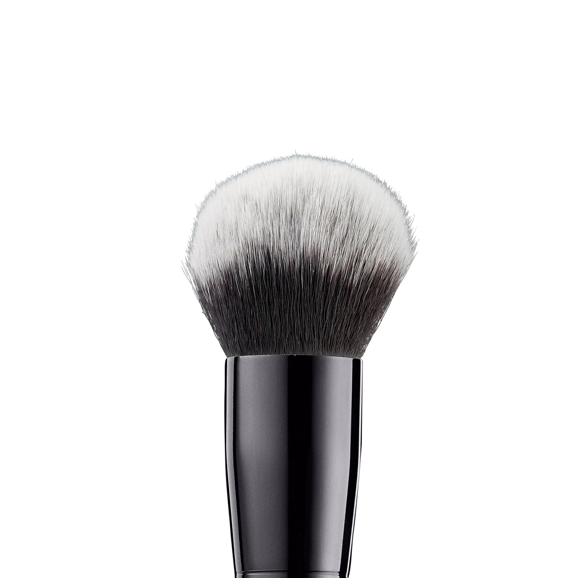 buffing-foundation-brush-h6 BRFAC_84039_Macro_C.jpg