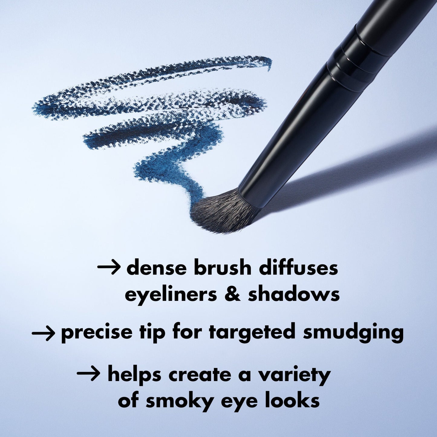 smudge-n-smoke-eyeliner-brush-d3 S25_EDUCATION_SMUDGE_N_SMOKE_EYELINER_BRUSH_PRODUCTINFO.jpg